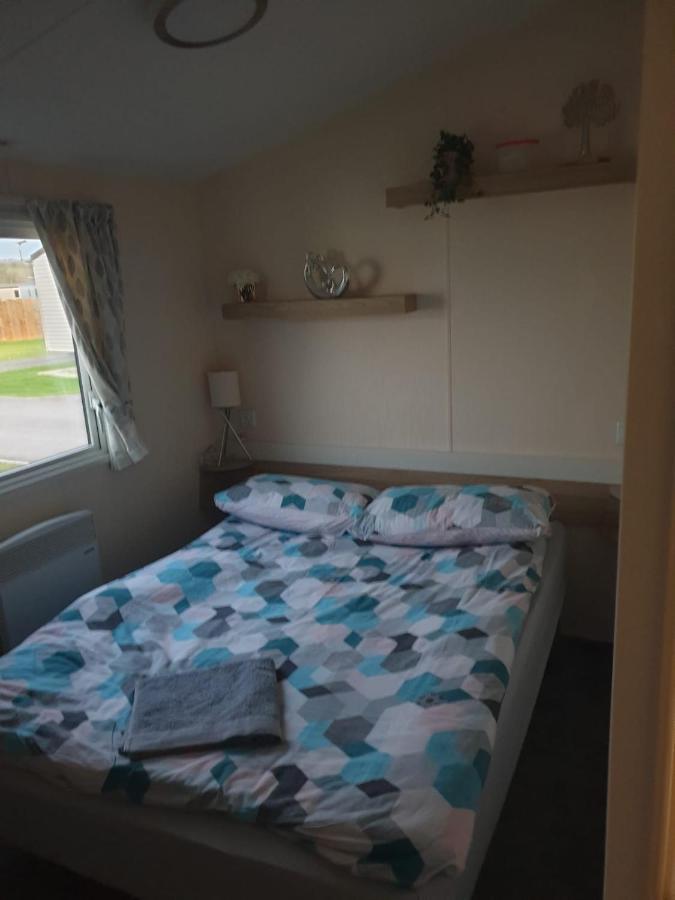 Tunstall View Caravan Holidays At Sand Le Mere المظهر الخارجي الصورة